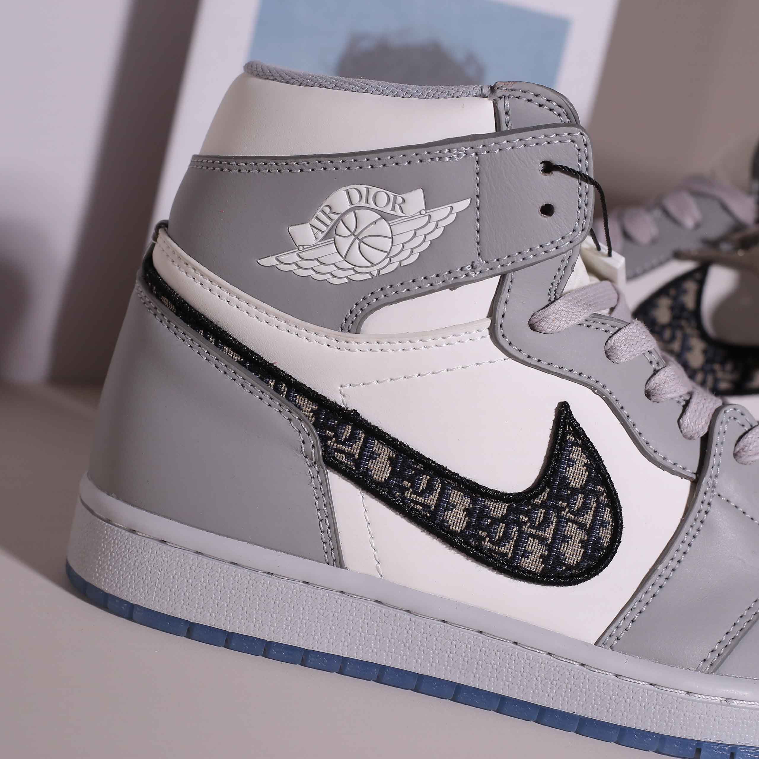 Giày Nike Air Jordan 1 Retro High Dior Best Quality – Thanh Lý No Box New 100%