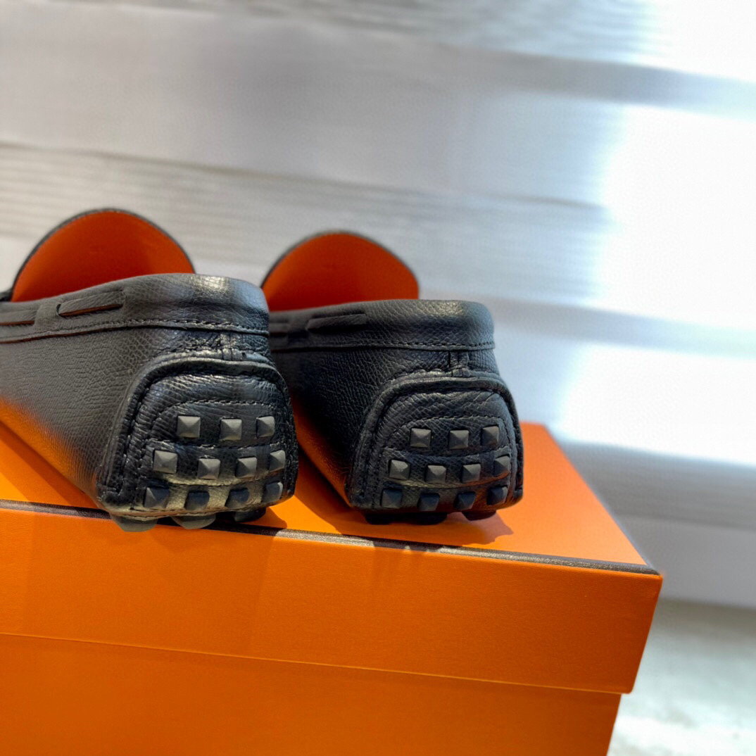 Giày Loafer Hermes Đen Da Taiga Khóa chữ H