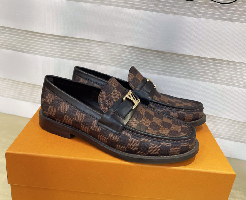 Giày Loafer Louis Vuitton Brown Họa Tiết Damier Ebene Logo LV Vàng