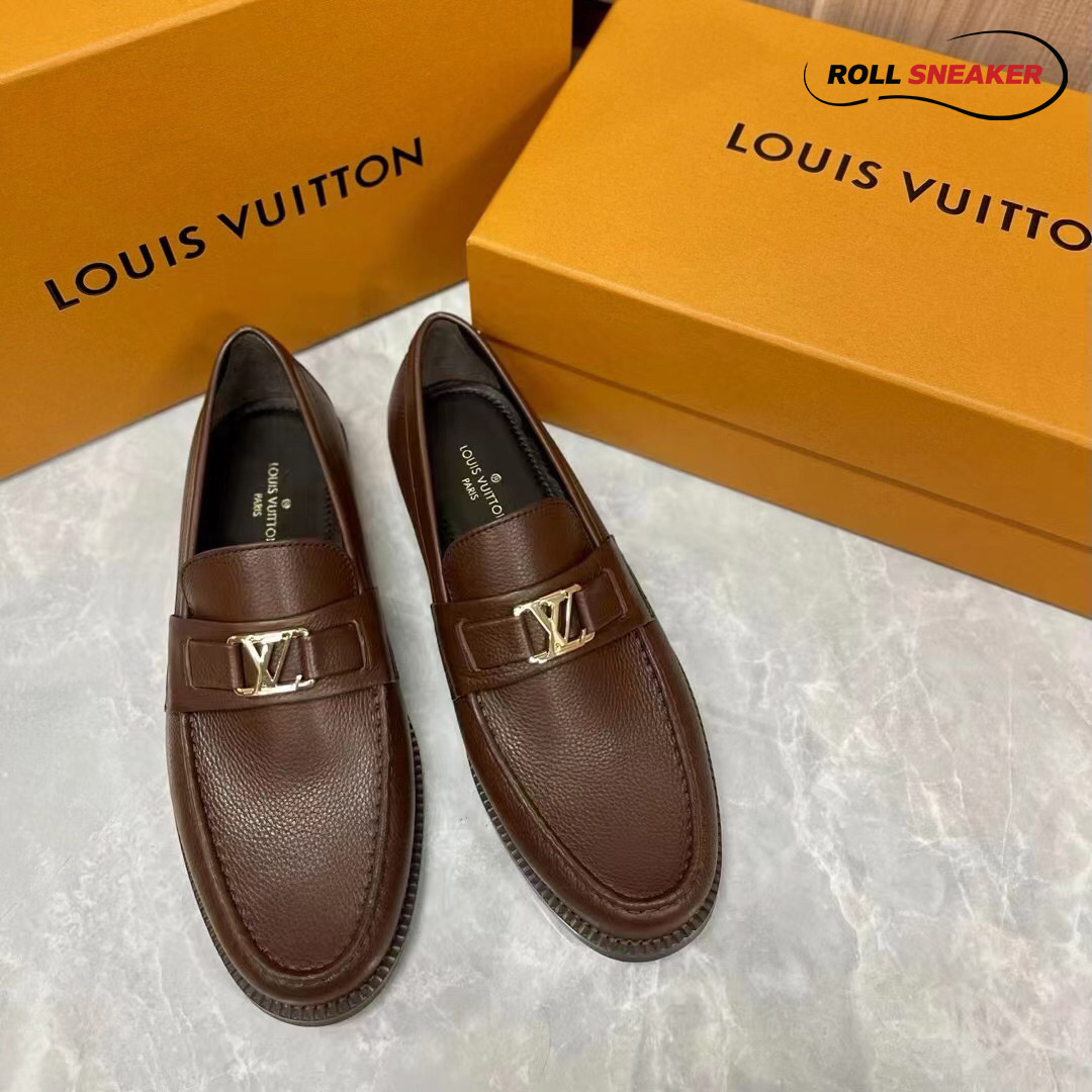 Giày Loafer LV Brown Da Bê Sần Logo LV Vàng