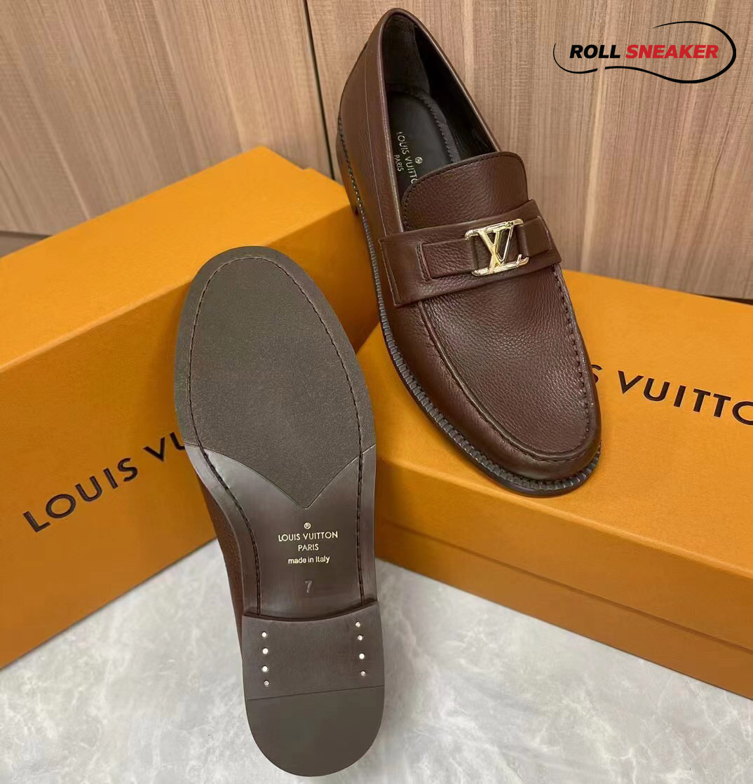 Giày Loafer LV Brown Da Bê Sần Logo LV Vàng