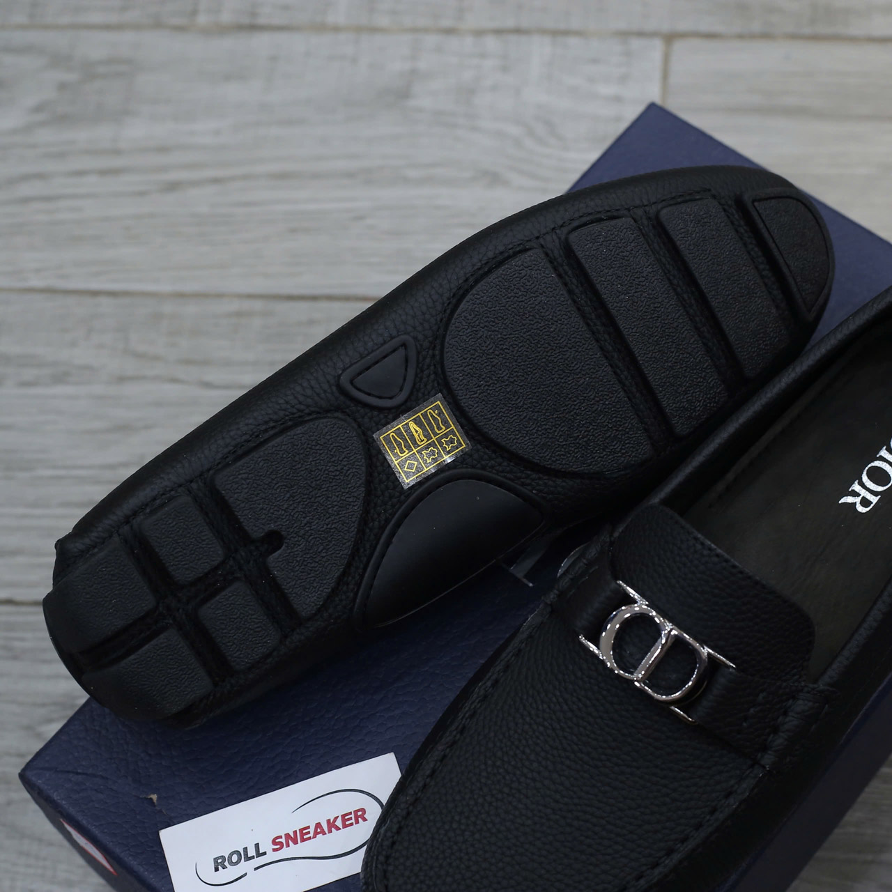 Giày Lười Dior Moca Black Calfskin Logo CD Bạc