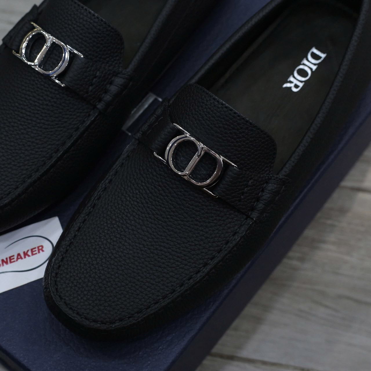 Giày Lười Dior Moca Black Calfskin Logo CD Bạc