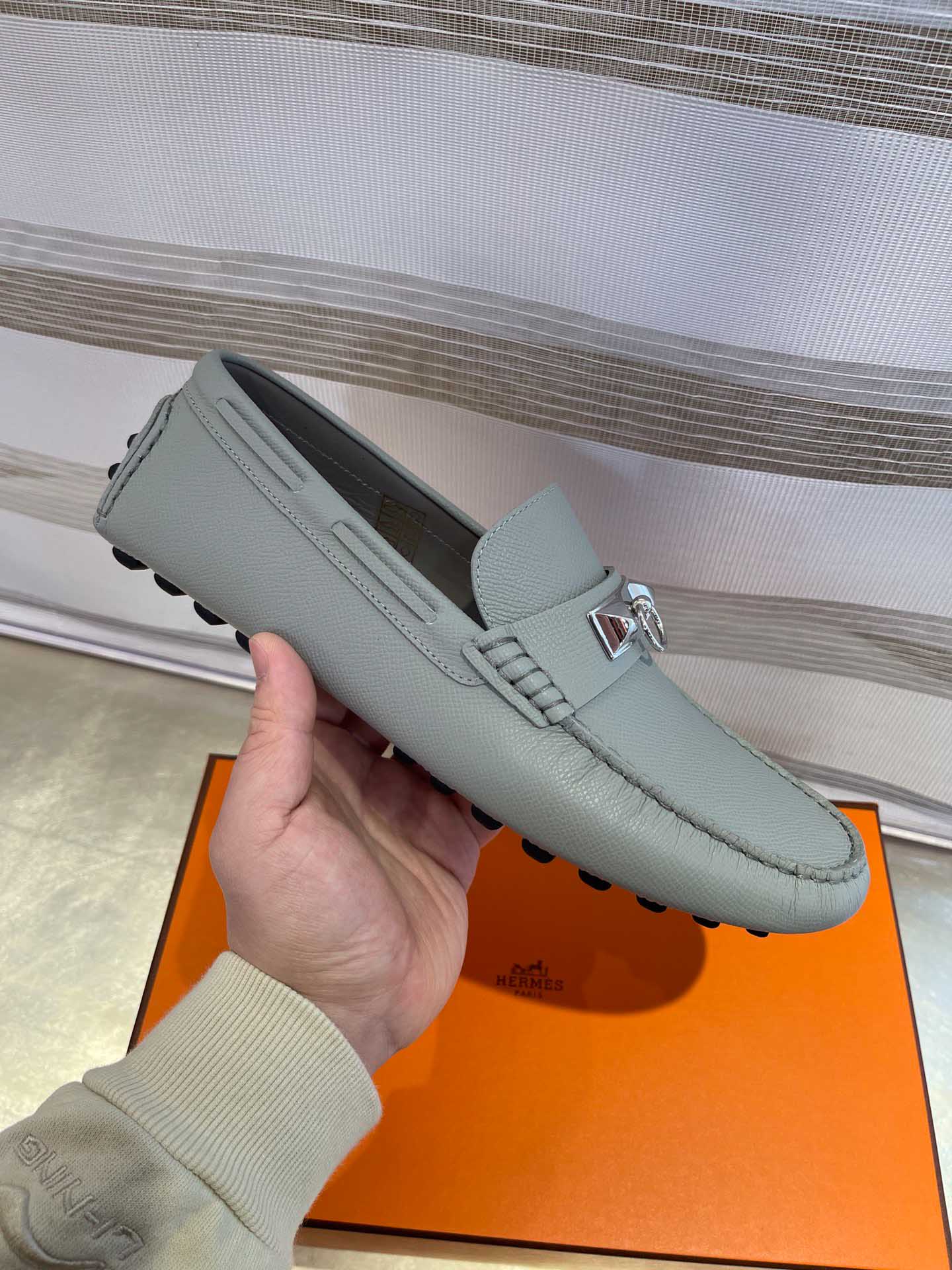 Giày lười Hermes Irving Loafer Màu Xám Da Bê
