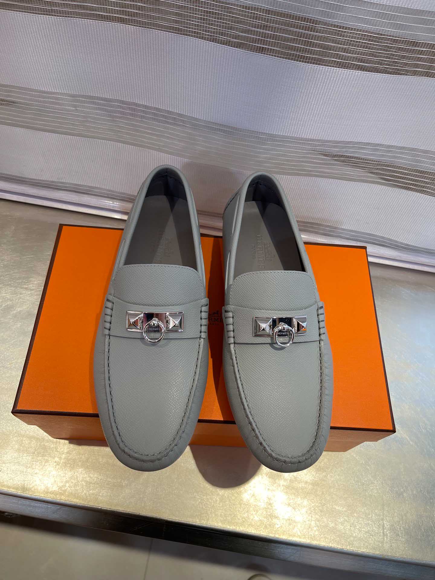 Giày lười Hermes Irving Loafer Màu Xám Da Bê