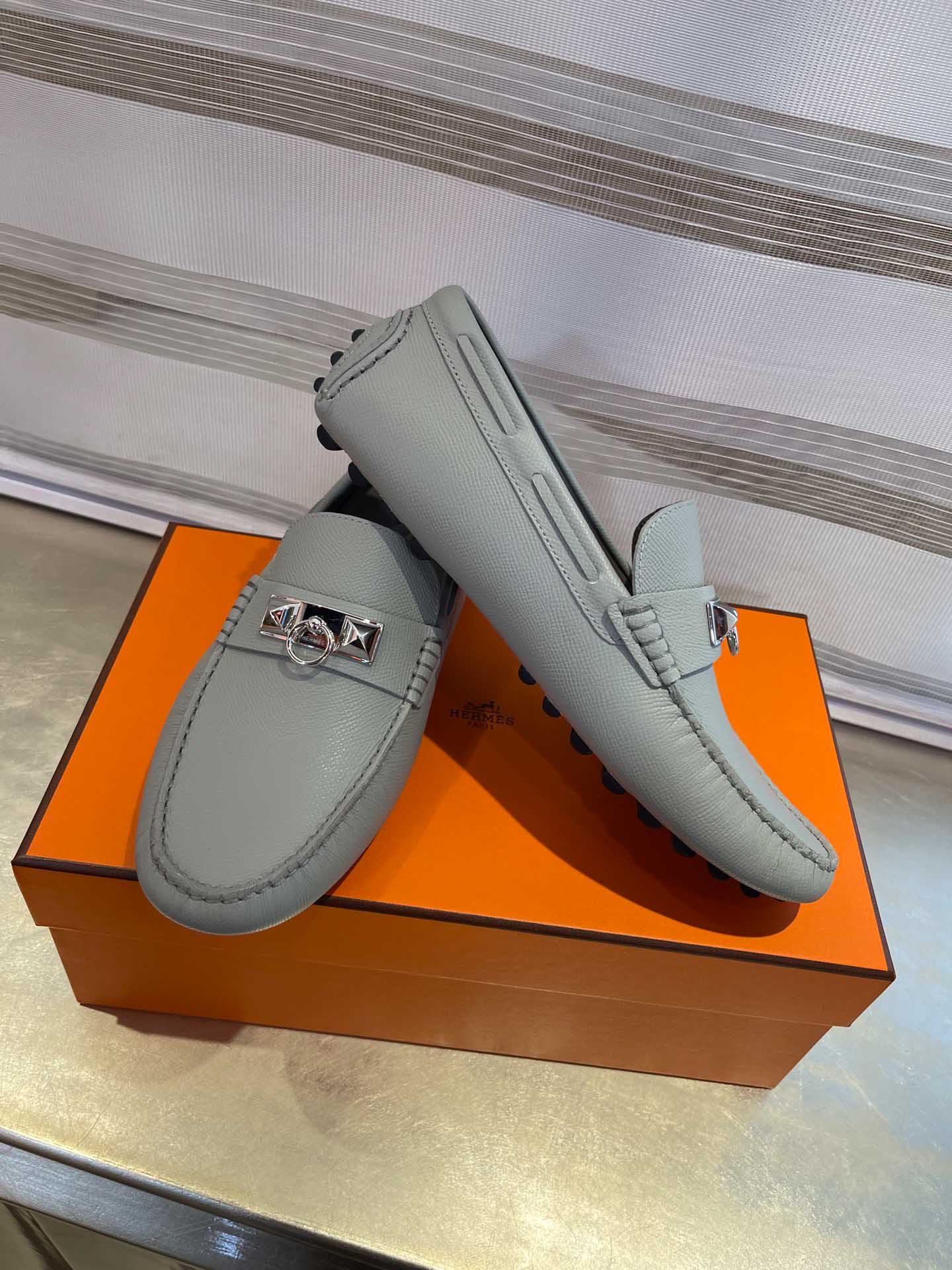 Giày lười Hermes Irving Loafer Màu Xám Da Bê