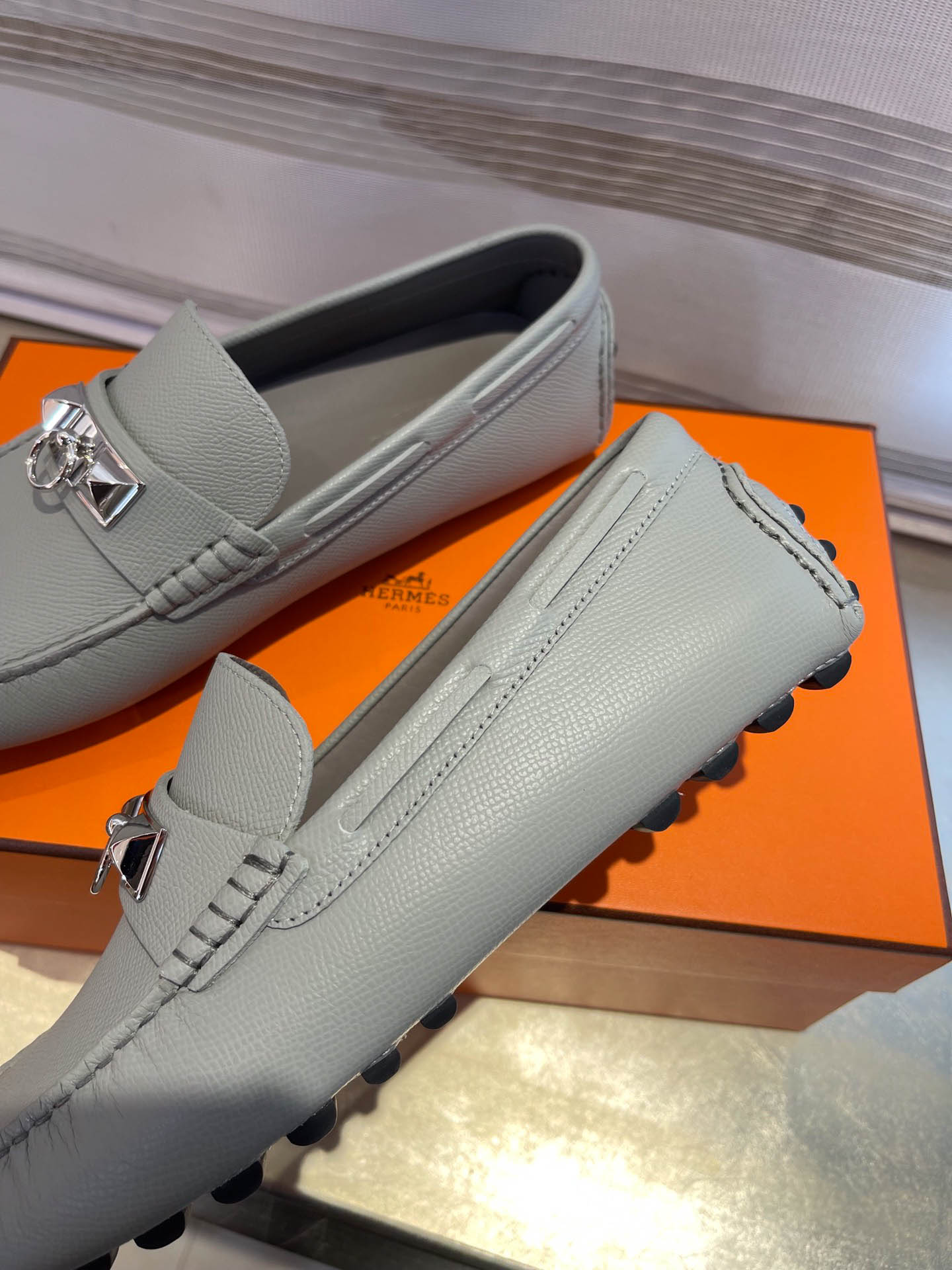 Giày lười Hermes Irving Loafer Màu Xám Da Bê