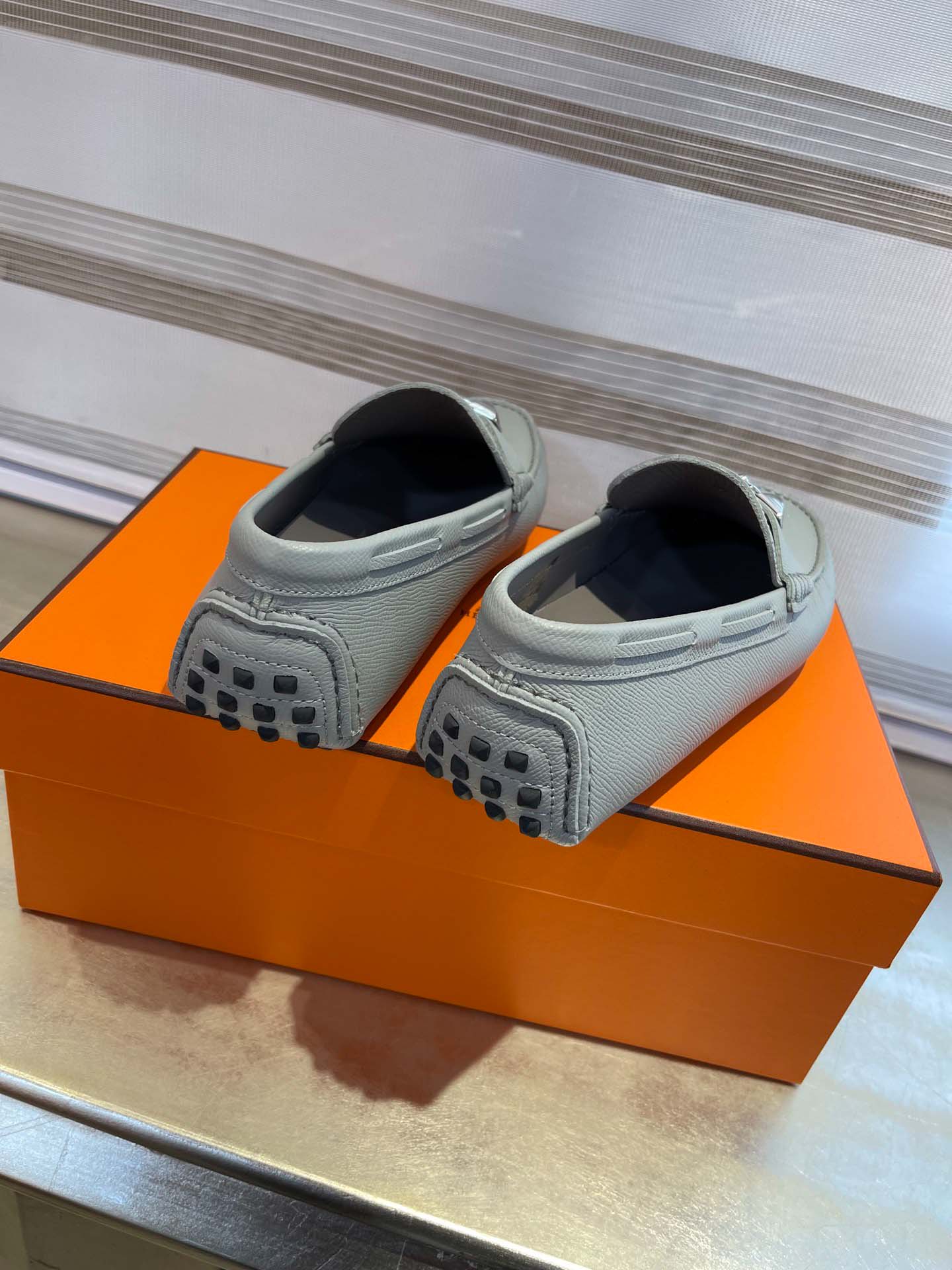 Giày lười Hermes Irving Loafer Màu Xám Da Bê