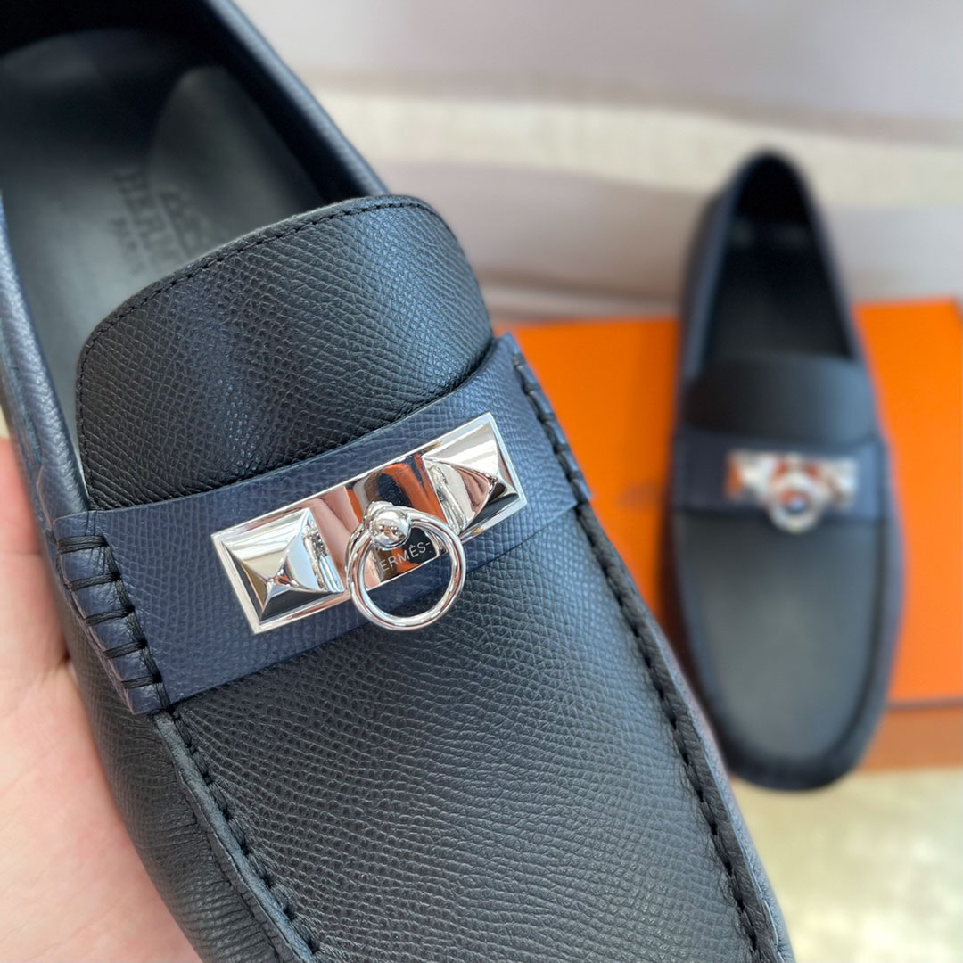 Giày lười Hermes Irving Loafer Xanh Navy Blue Kim Loại Chi Tiết Bạc