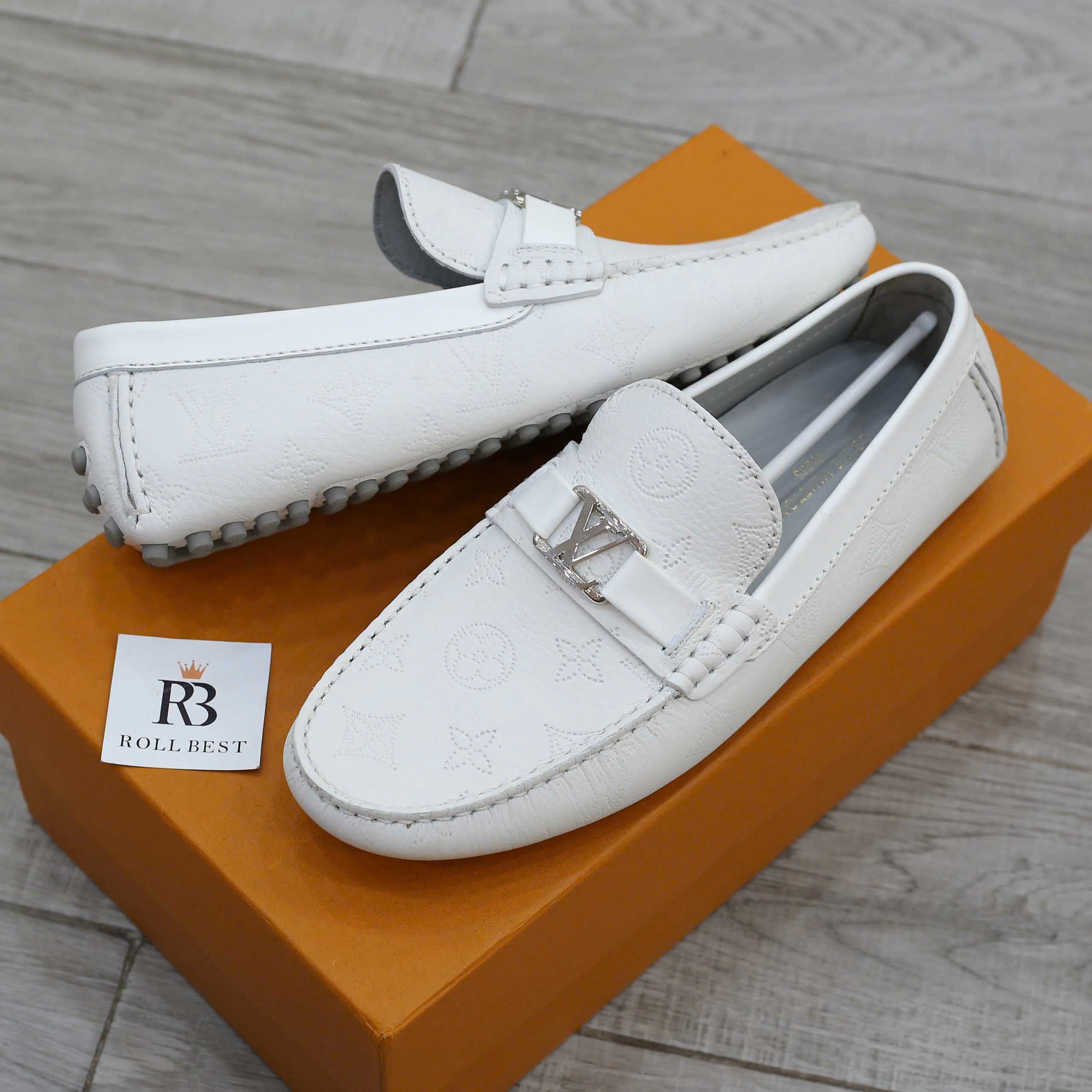 Giày lười Louis Vuitton Major Hockenheim Moccasin White Da Bê Họa Tiết Monogram Logo LV Bạc