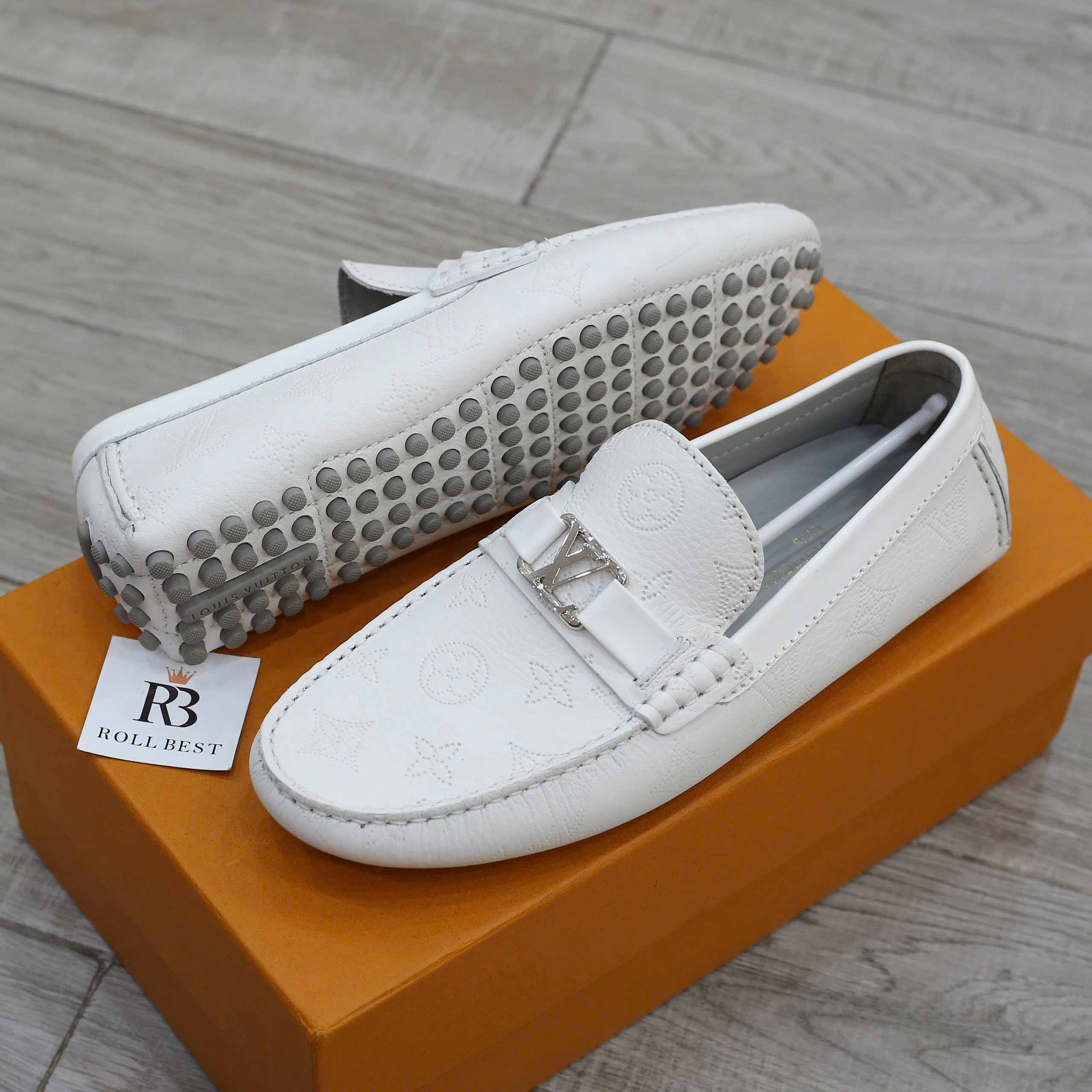 Giày lười Louis Vuitton Major Hockenheim Moccasin White Da Bê Họa Tiết Monogram Logo LV Bạc
