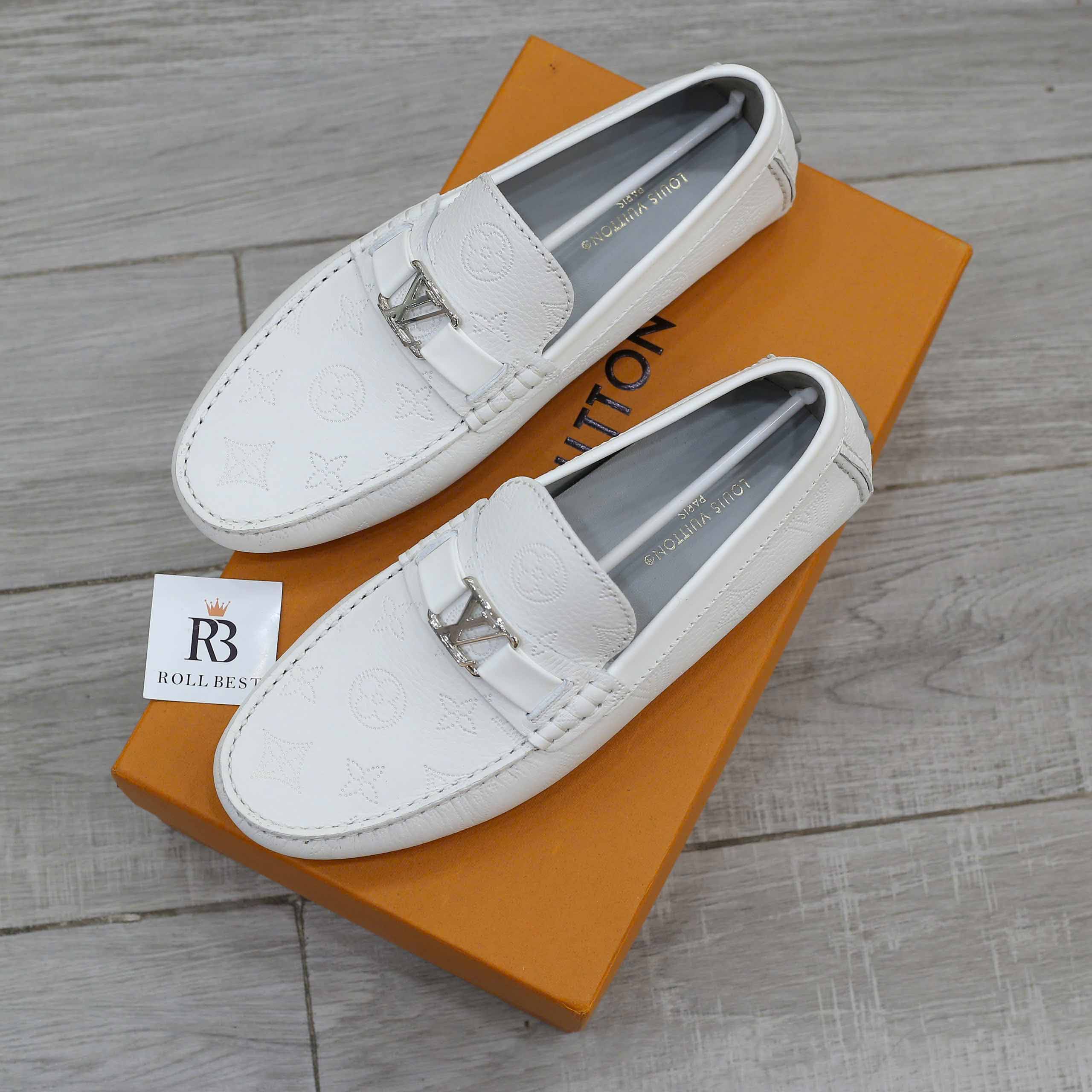 Giày lười Louis Vuitton Major Hockenheim Moccasin White Da Bê Họa Tiết Monogram Logo LV Bạc