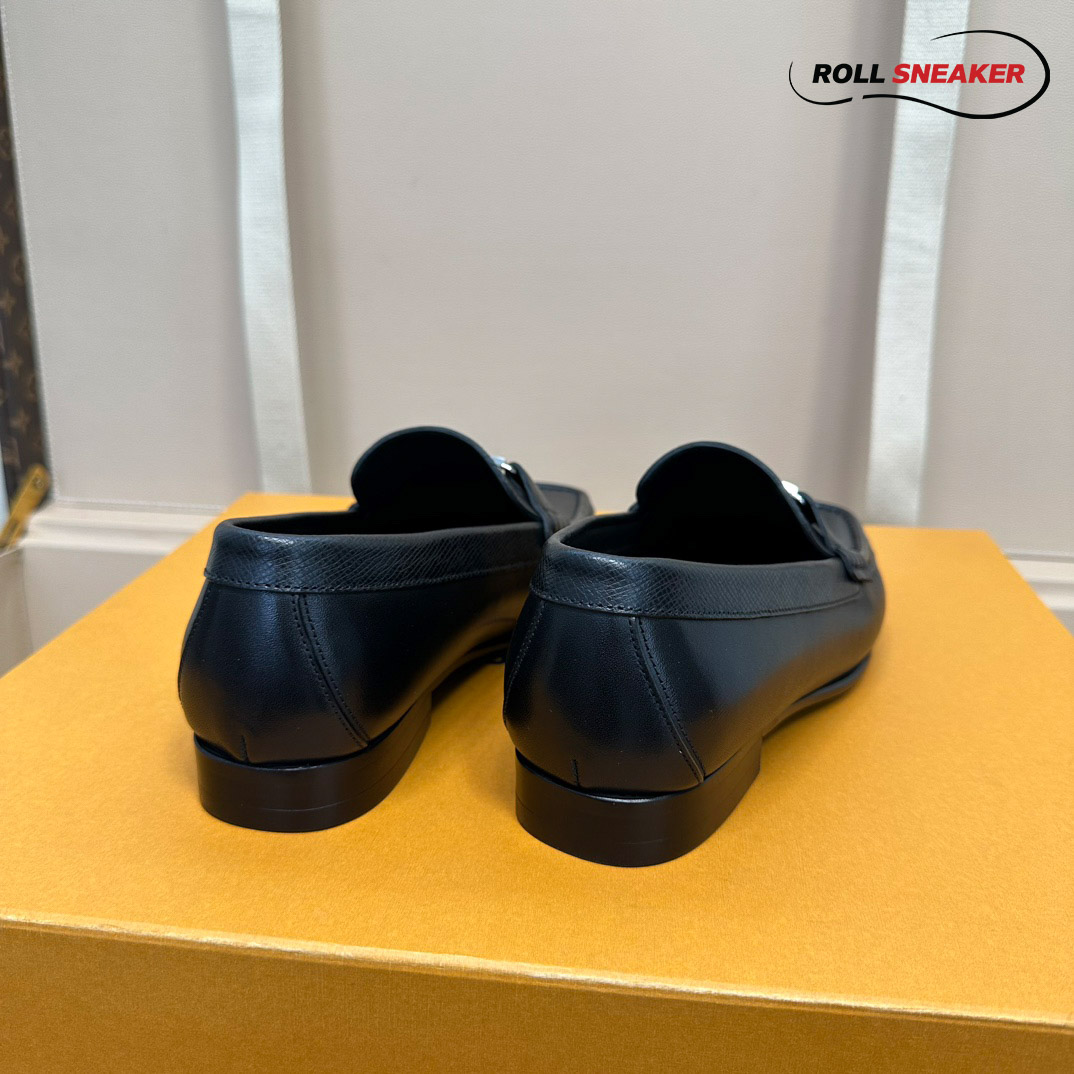 Giày Lười Louis Vuitton Montaigne Loafers Black Da Bê Trơn Logo LV Đen