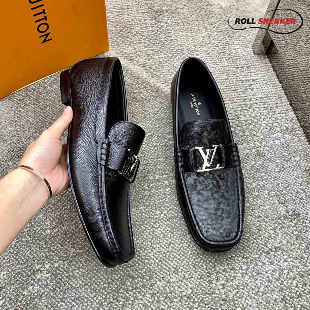 Giày lười Louis Vuitton Montaigne Loafers Da Nhăn Logo LV Bạc