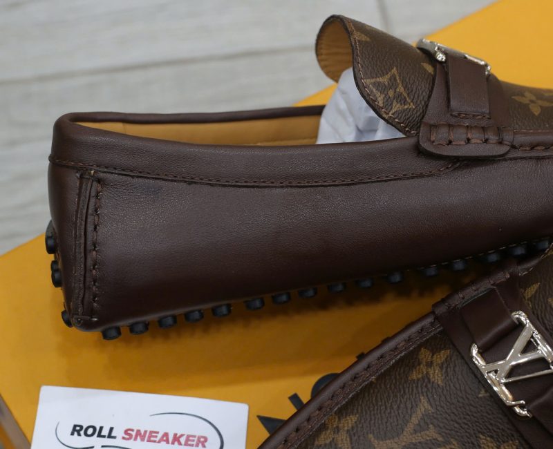 Giày lười LV Hockenheim Mocassin Brown Da Bê Họa Tiết Monogram Canvas Logo LV Bạc