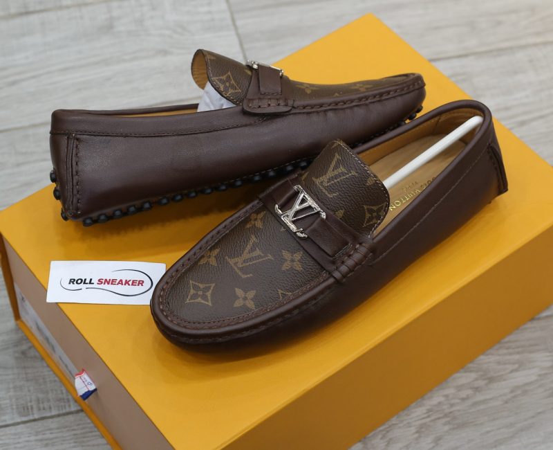 Giày lười LV Hockenheim Mocassin Brown Da Bê Họa Tiết Monogram Canvas Logo LV Bạc