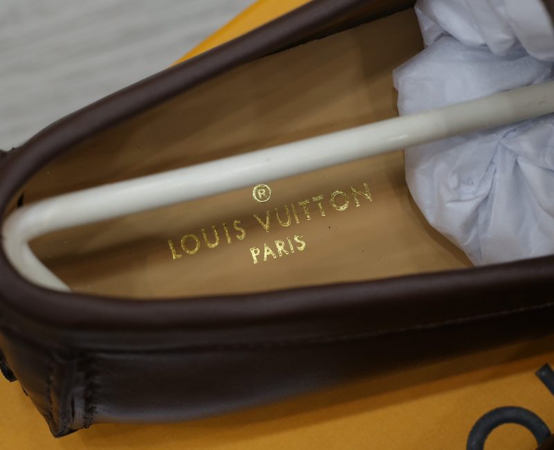 Giày lười LV Hockenheim Mocassin Brown Da Bê Họa Tiết Monogram Canvas Logo LV Bạc