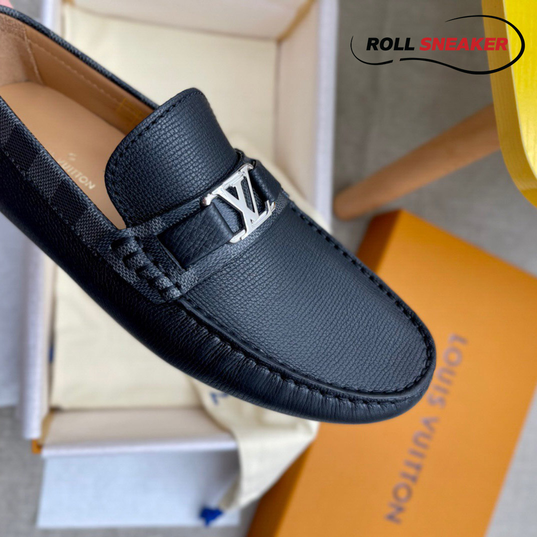 Giày lười LV Hockenheim Mocassin Da Bê Có Vân Họa Tiết Damier Logo LV Bạc