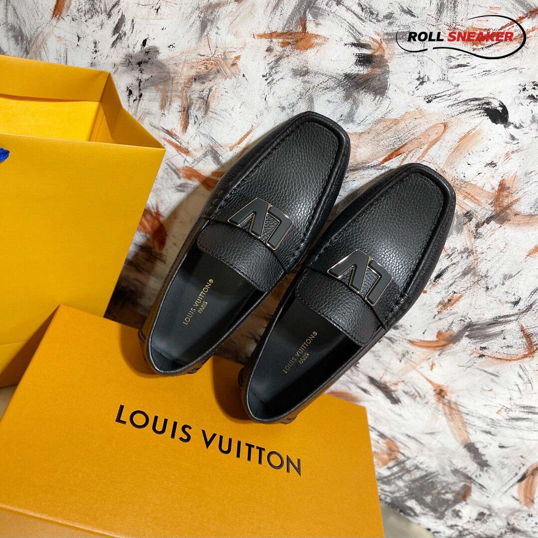 Giày Lười LV Monte Carlo Mocassin Black Da Bê Có Vân Khóa Logo LV Bản To