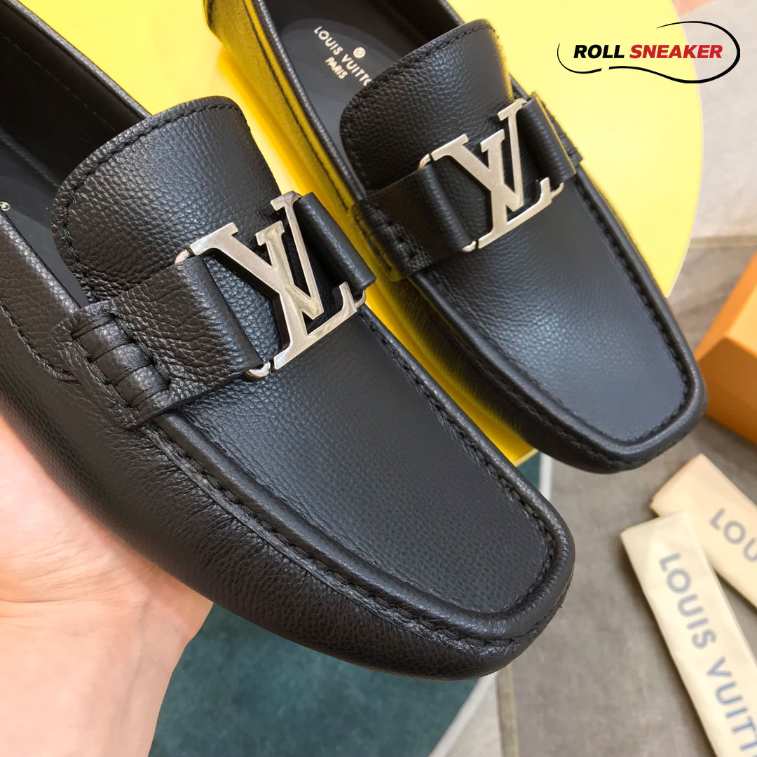 Giày Lười LV Monte Carlo Mocassin Black Da Bê Nhăn Khóa Logo Bạc Bóng
