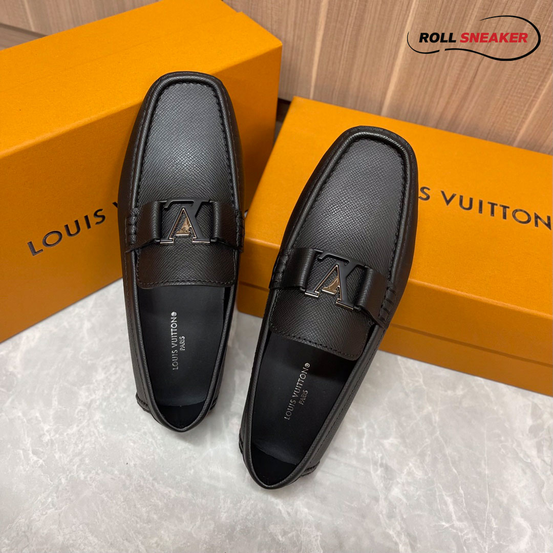 Giày Lười LV Monte Carlo Mocassin Black Da Taiga Khóa Logo Đen