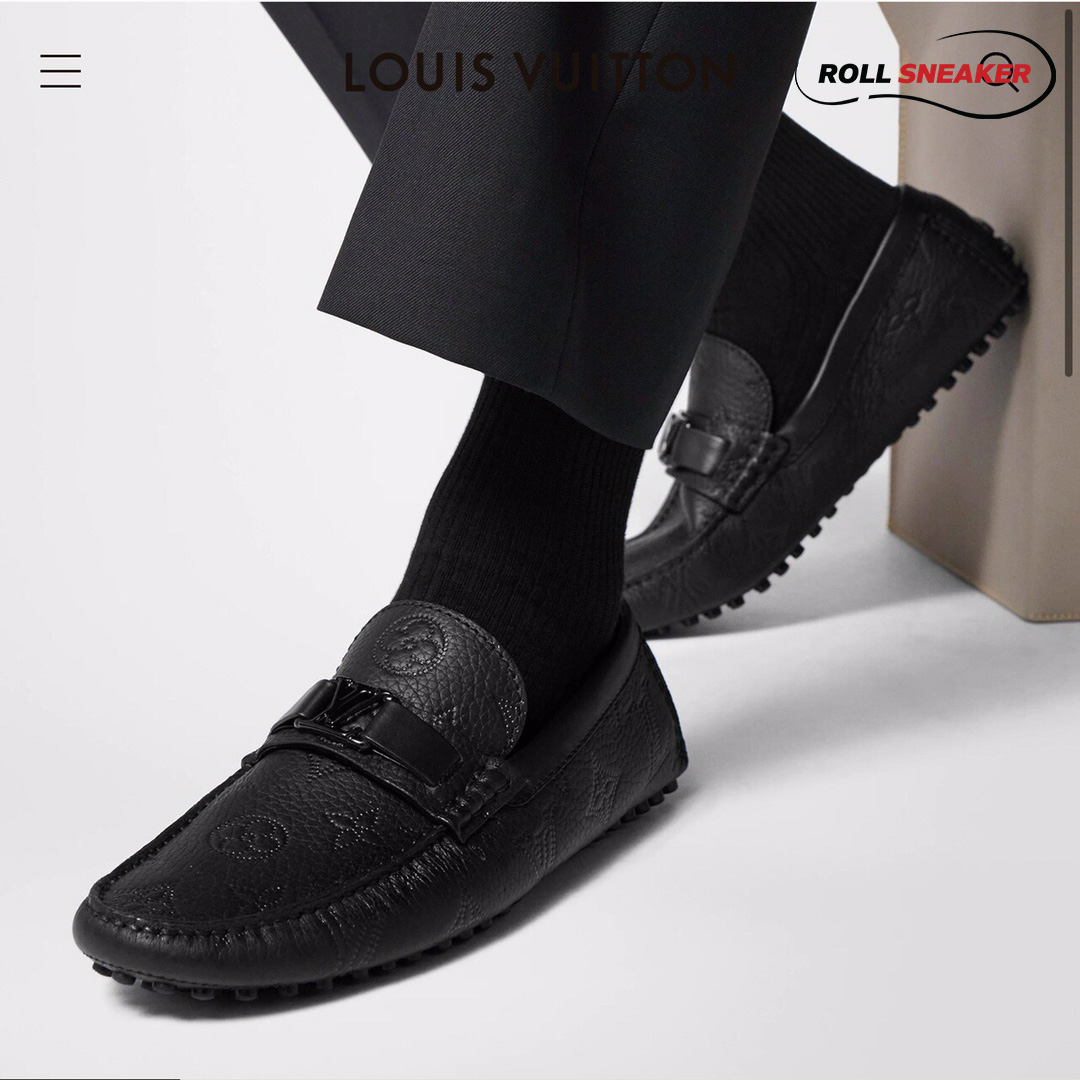 Giày Lv Moca Hockenheim Black Da Bê Sần Dập Nổi Hoạ Tiết Monogram Logo LV Đen