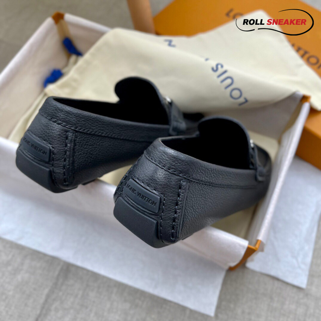 Giày Moca Nam Lv Monte Carlo Black Da Bê Nhăn Khóa Logo Đen Viền Bạc