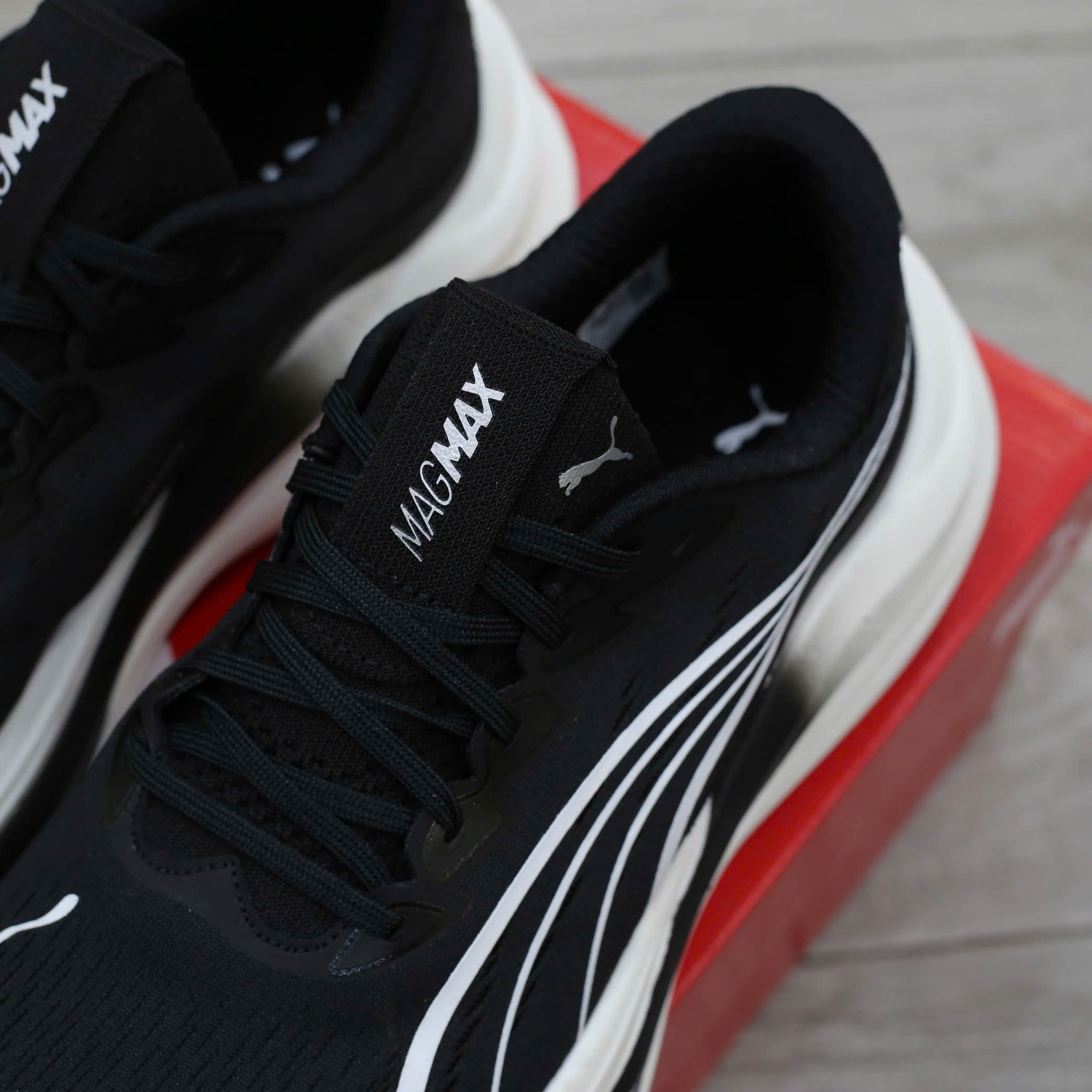 Giày Puma MagMax NITRO™ Running Shoes Like Auth