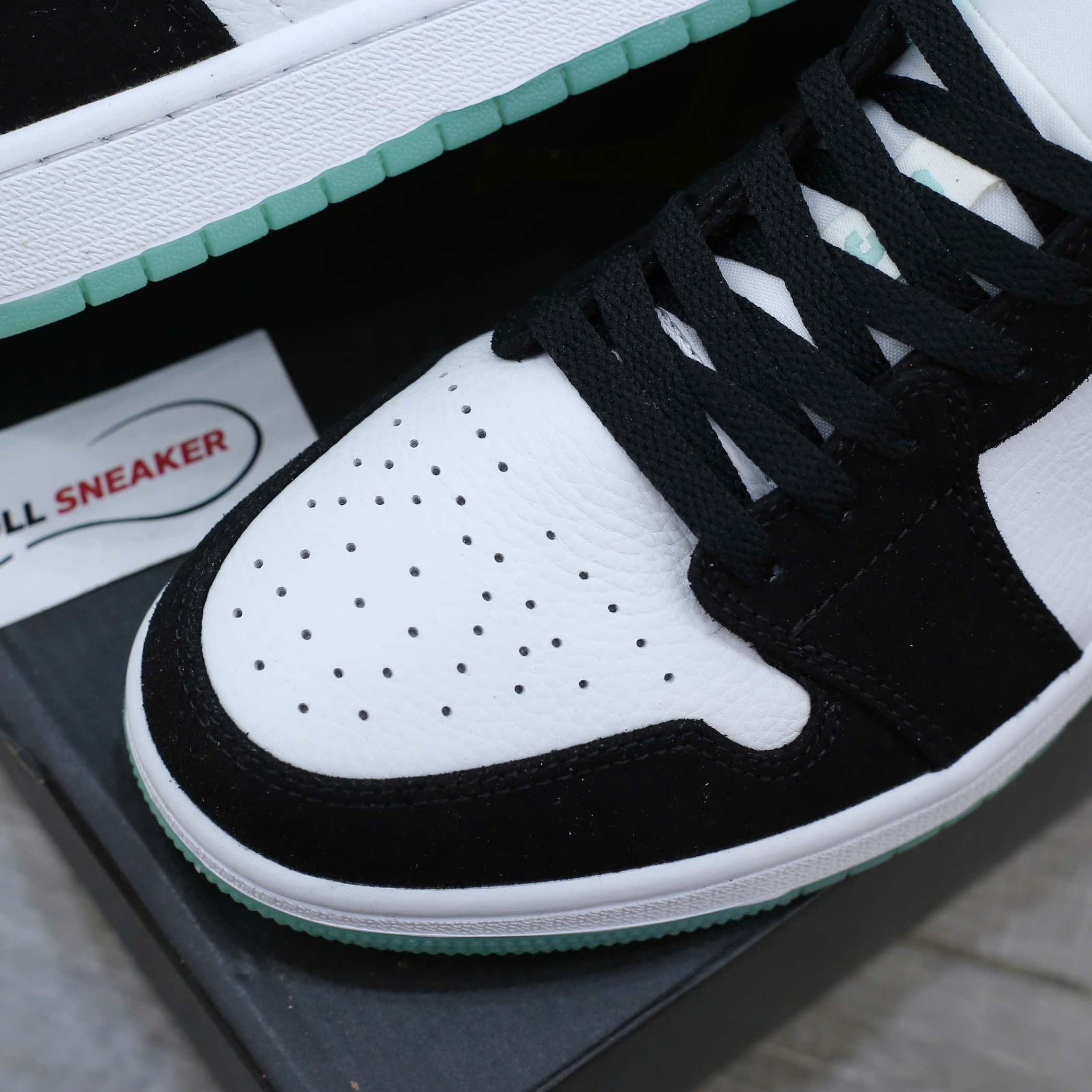 Giày Nike Air Jordan 1 Low Island Green Like Auth