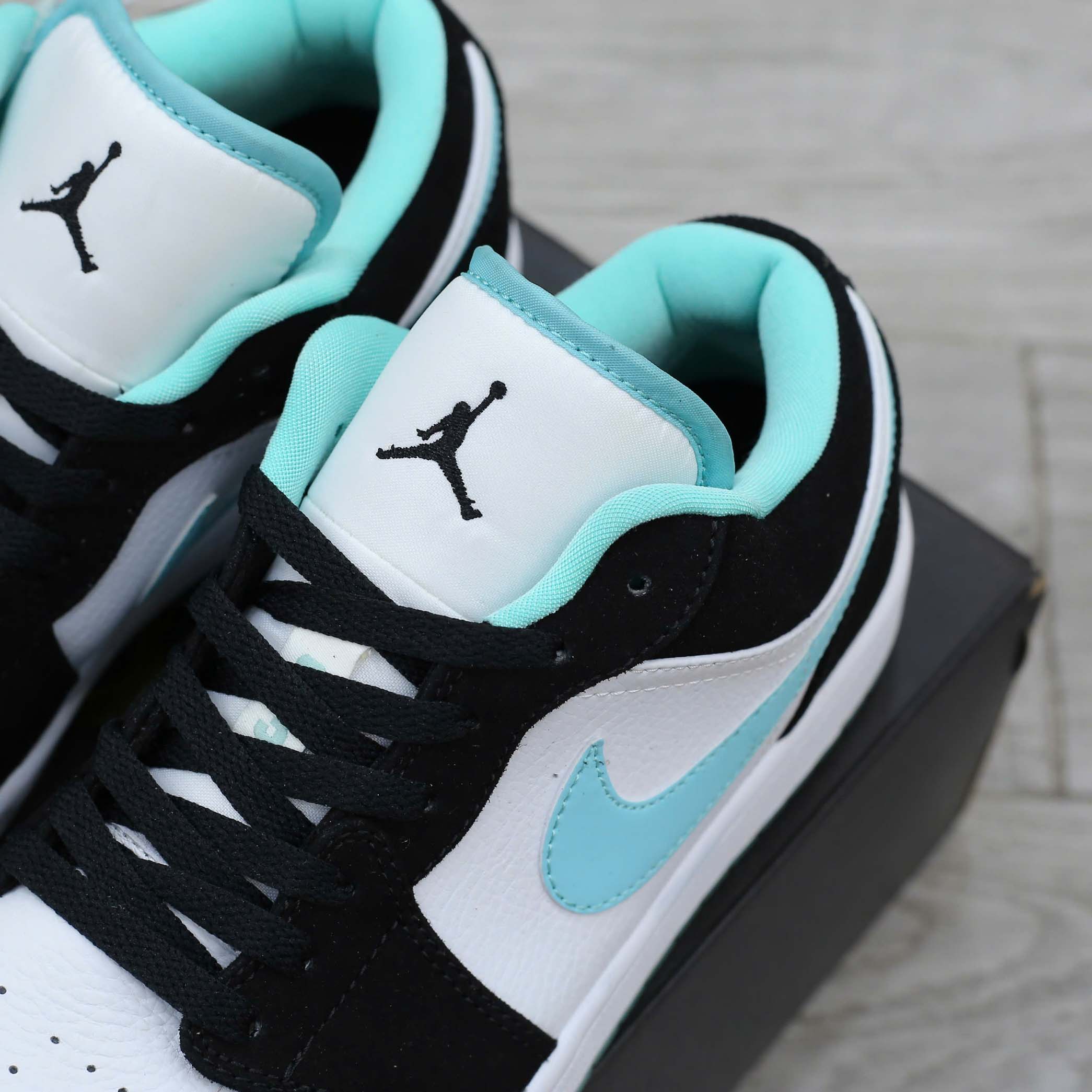 Giày Nike Air Jordan 1 Low Island Green Like Auth