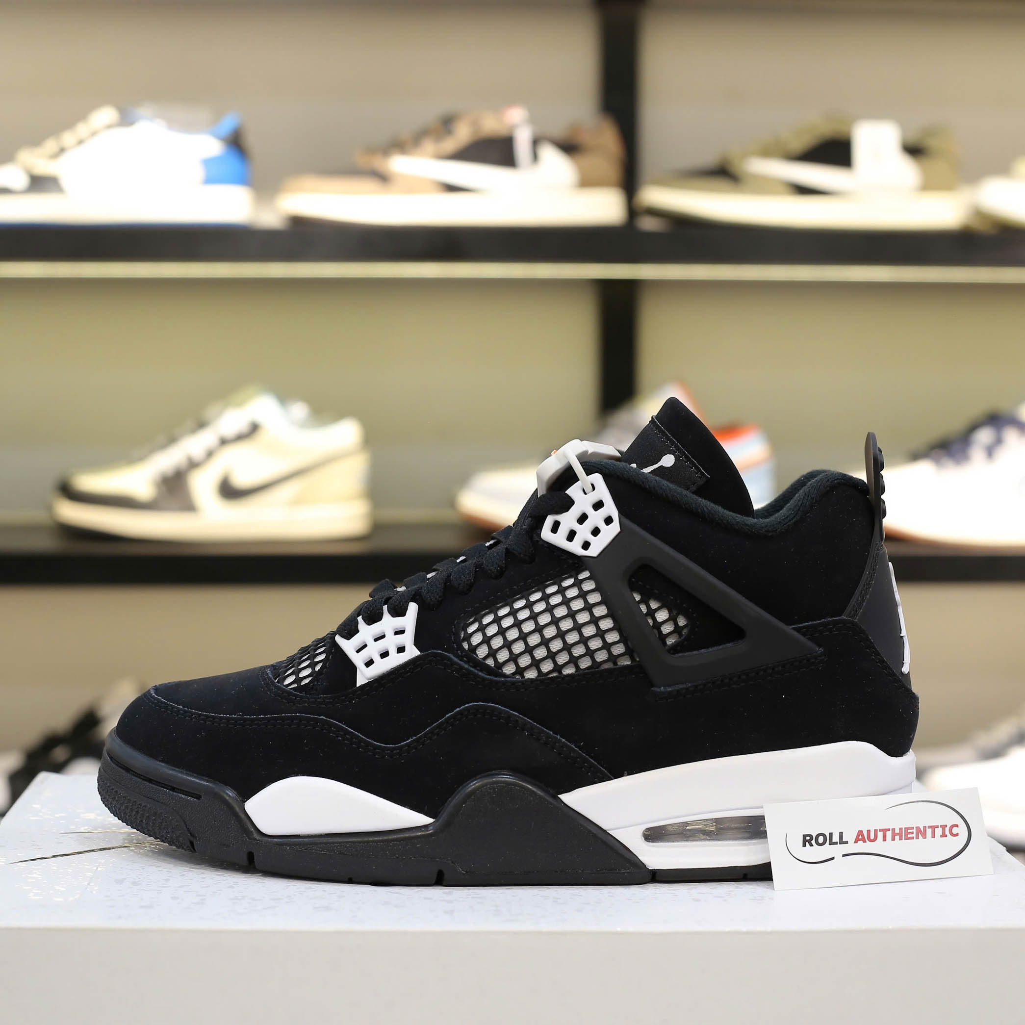 Giày Nike Air Jordan 4 Retro White Thunder Real