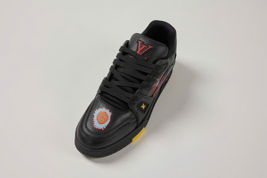 Giày Louis Vuitton x Yayoi Kusama LV Trainer Black Leather Best Quality