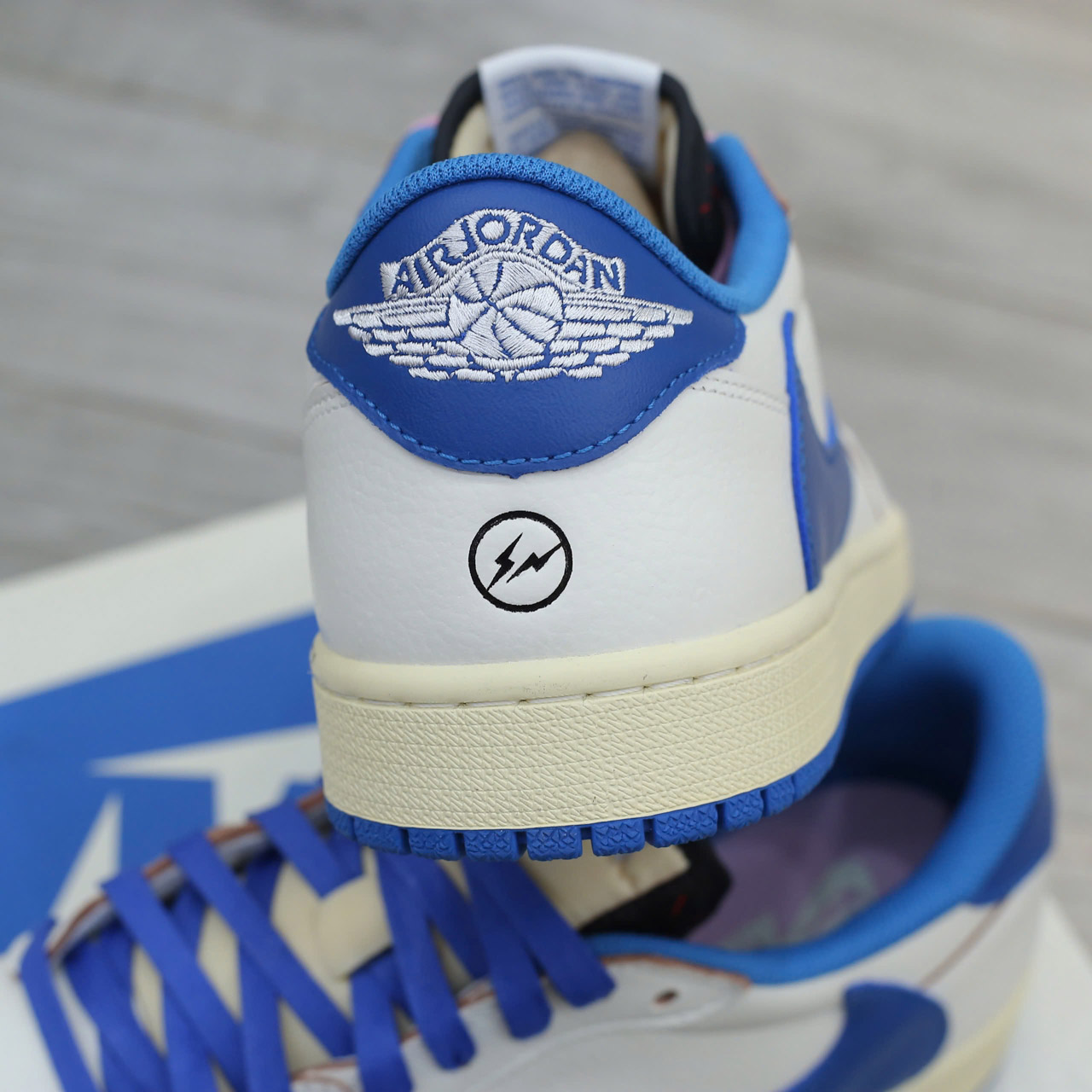 Giày Nike Air Jordan 1 Low Travis Scott x Fragment 2.0 2025 Like Auth
