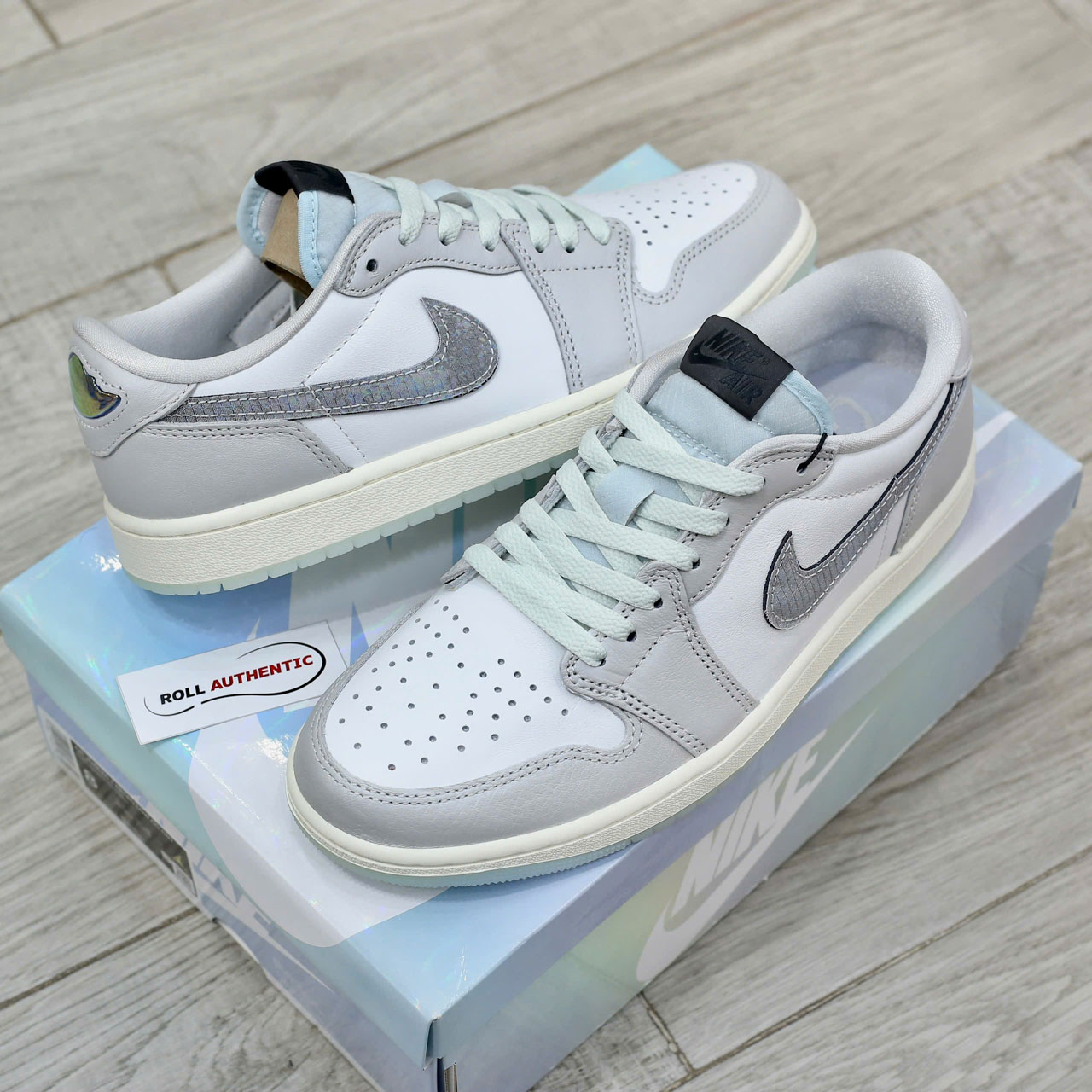 Giày Air Jordan 1 Retro Low OG ‘Year of the Snake’ Real