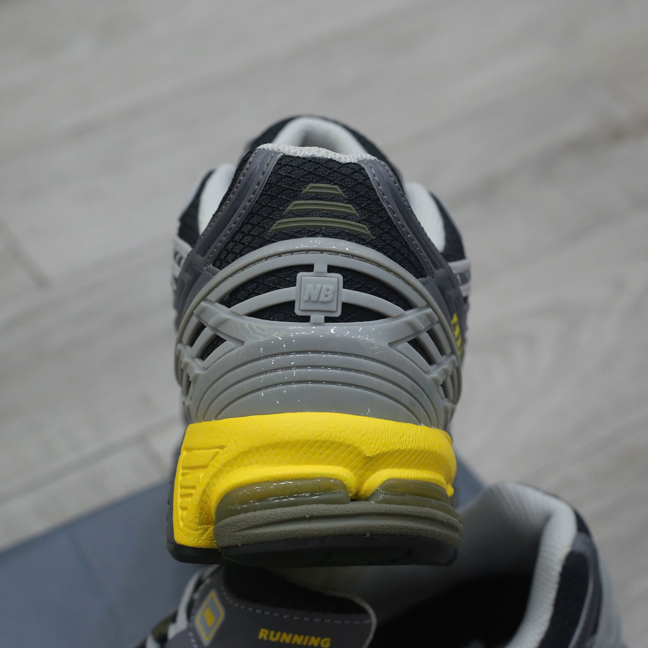 Giày New Balance 1906N Black Yellow Gray Chuẩn 99% Auth