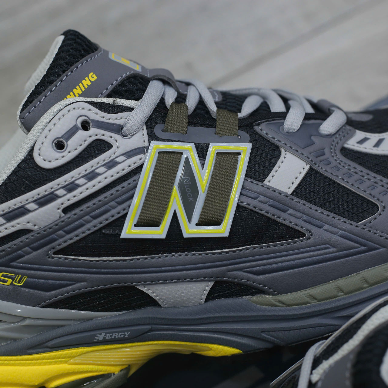 Giày New Balance 1906N Black Yellow Gray Chuẩn 99% Auth