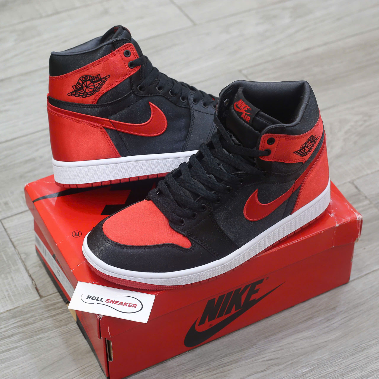 Giày Air Jordan 1 Retro High OG Satin Bred Chuẩn 99% Auth