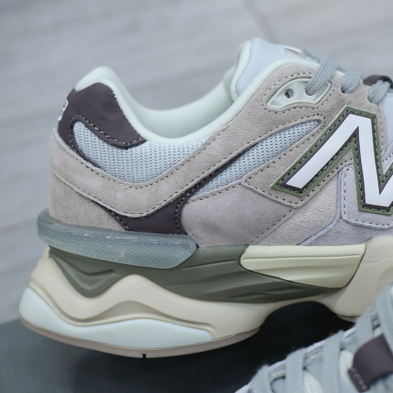 Giày New Balance 9060 ‘Grey Matter Timberwolf’ Best Quality
